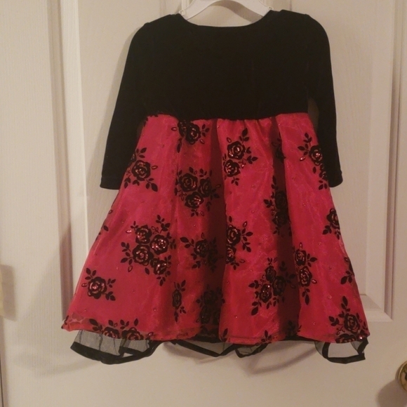 Bluberi Boulevard Red Black Holiday Dress NWT - Picture 3 of 11